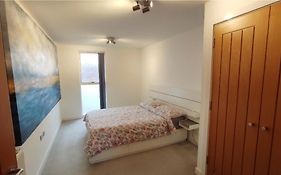 Ensuite Room And Free Parking